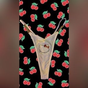 Hello Kitty Thong 💋✨